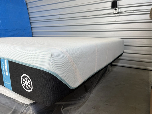 Tempurpedic ProBreeze Pro Breeze Medium 2.0 MATTRESS Queen & Base